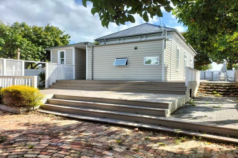 Photo of property in 244 Balmoral Road, Sandringham, Auckland, 1025