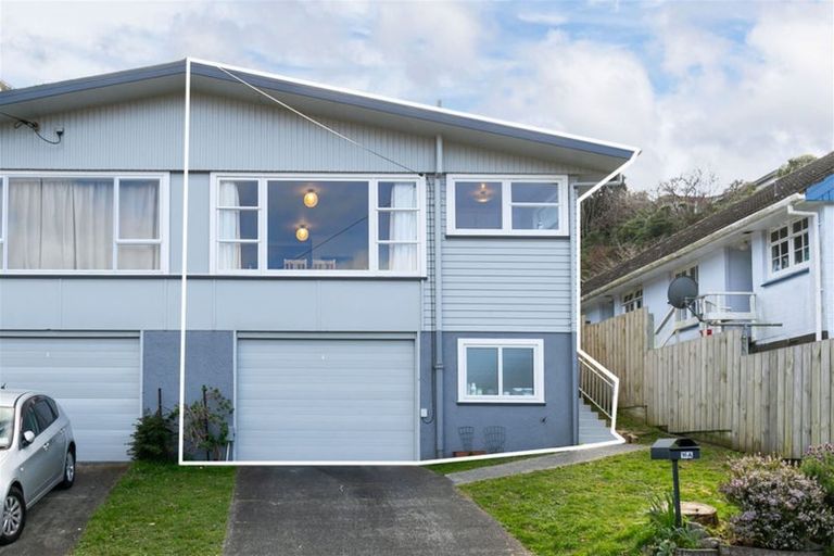 Photo of property in 16a Thurleigh Grove, Karori, Wellington, 6012
