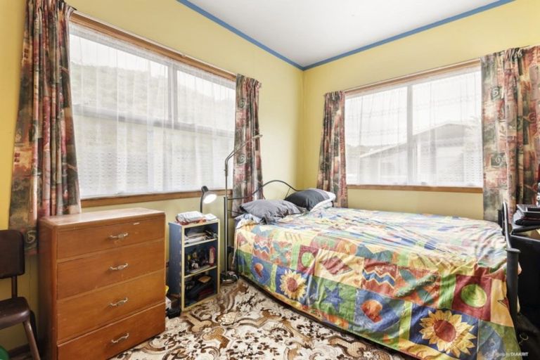 Photo of property in 60a Owhiro Bay Parade, Owhiro Bay, Wellington, 6023