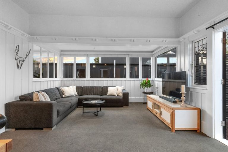 Photo of property in 6 Claremont Avenue, Papanui, Christchurch, 8053