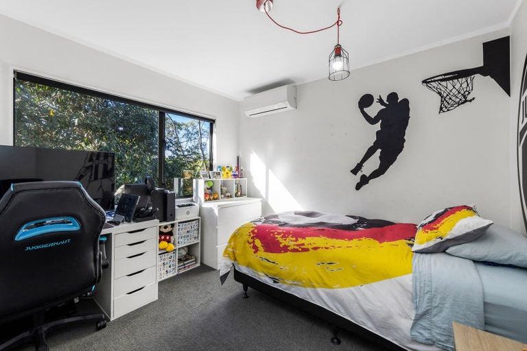 Photo of property in 19a Riddell Road, Glendowie, Auckland, 1071