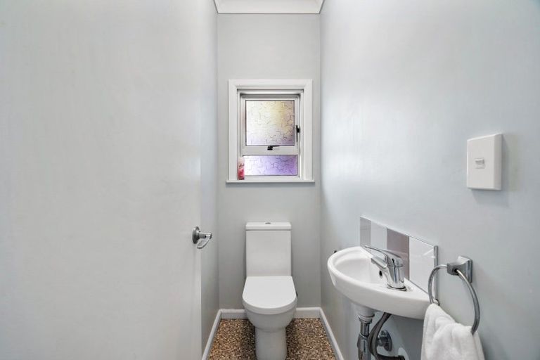 Photo of property in 2 Chambers Street, Napier South, Napier, 4110