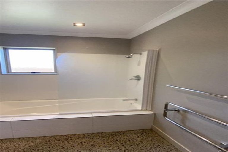 Photo of property in 84 Solomon Street, Brookfield, Tauranga, 3110