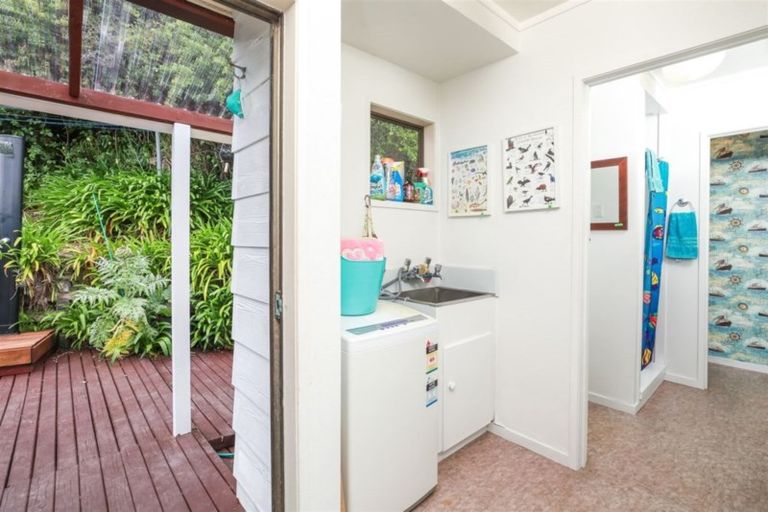 Photo of property in 834 Thames Coast Road, Tapu, Thames, 3575