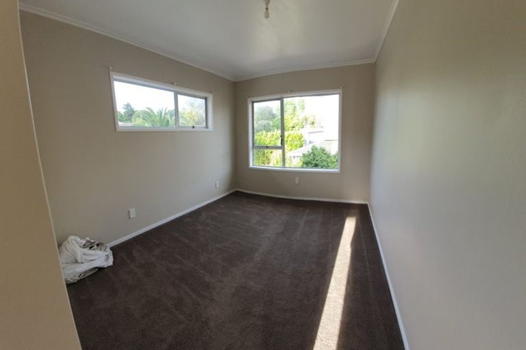 Photo of property in 59 Zita Maria Drive, Massey, Auckland, 0614