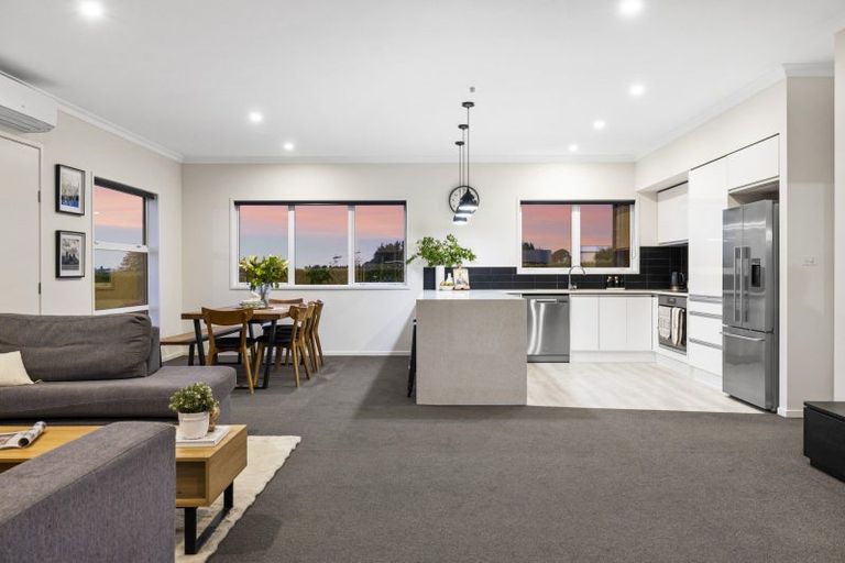 Photo of property in 74d Walter Henry Drive, Omanawa, Tauranga, 3171