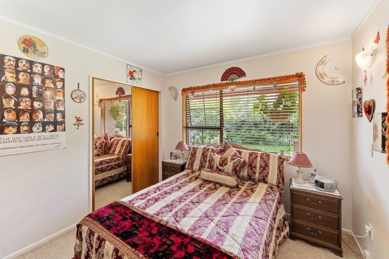 Photo of property in 24 Kereru Street, Waikanae, 5036