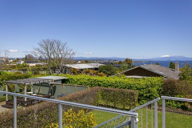 Photo of property in 27 Ngamotu Road, Taupo, 3330
