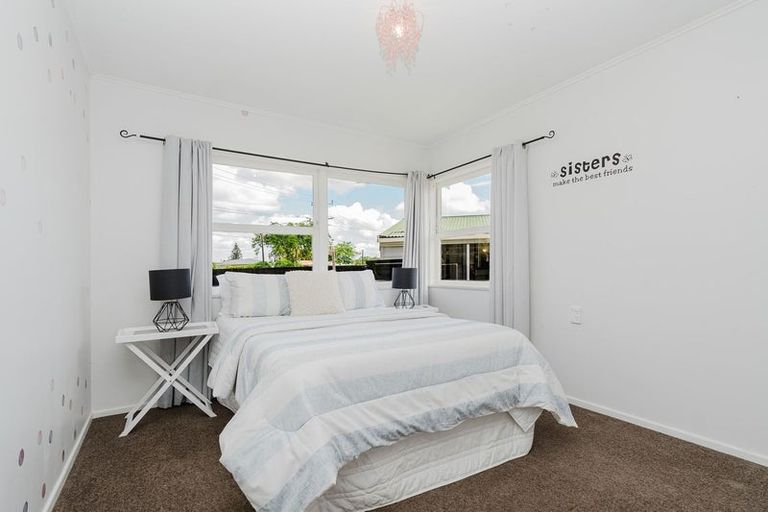 Photo of property in 21 Jeanette Street, Glenview, Hamilton, 3206