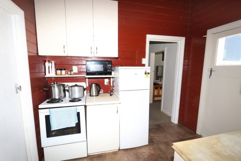 Photo of property in 129 Victoria Street, Ashburton, 7700