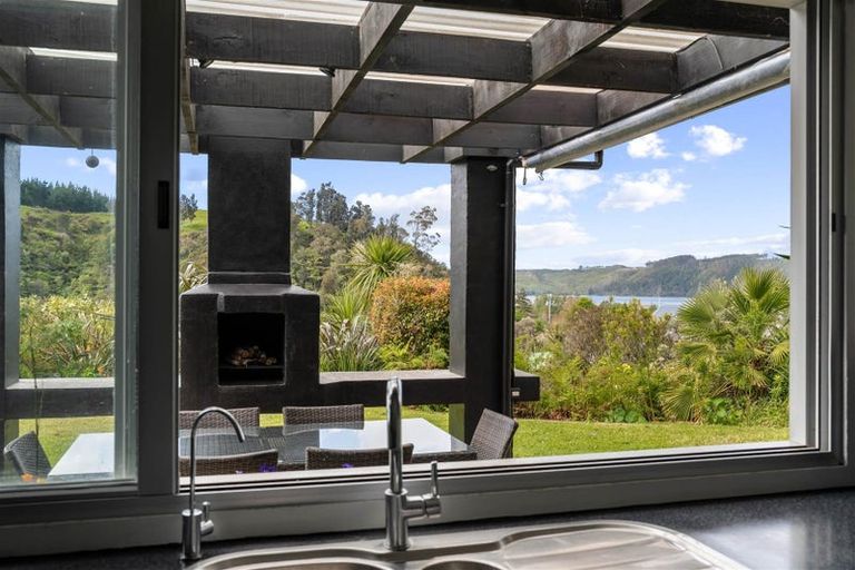 Photo of property in 51 Herbert Drive, Whangamata, 3620