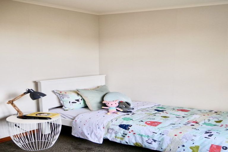 Photo of property in 5c Pembroke Street, Westown, New Plymouth, 4310