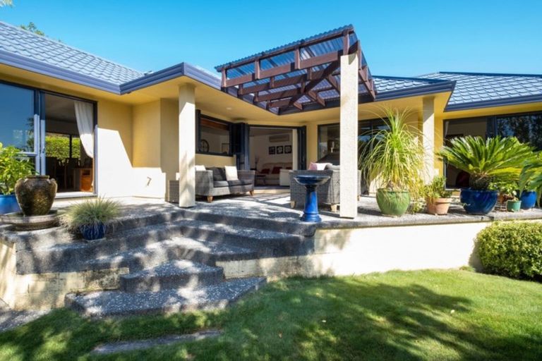 Photo of property in 58 Palmerston Road, Havelock North, 4130