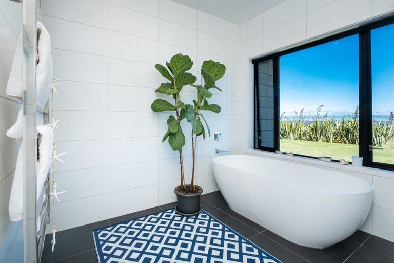 Photo of property in 70 Tuki Tuki Hills Road, Haumoana, Hastings, 4180