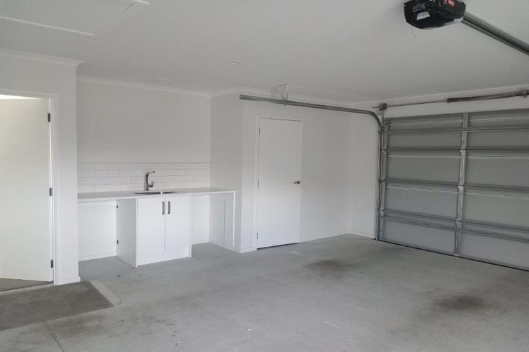 Photo of property in 22 Chris Drive, Rolleston, 7614