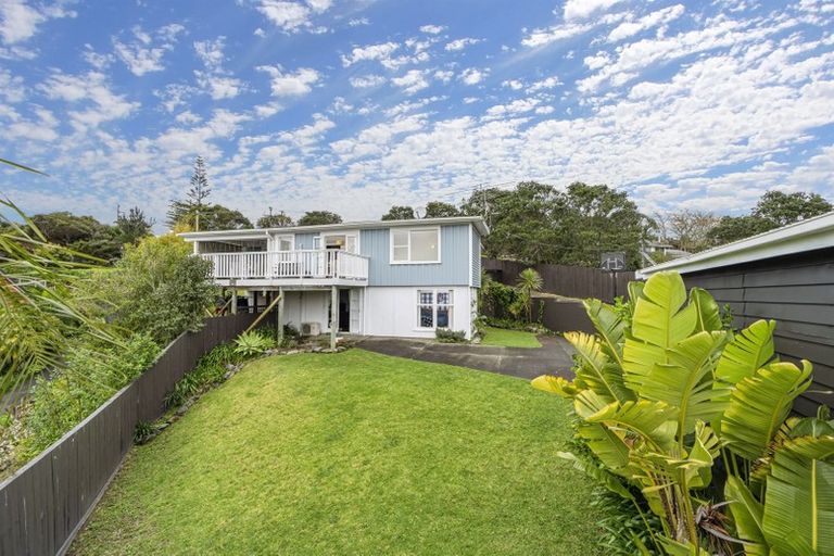 Photo of property in 143 Browns Bay Road, Browns Bay, Auckland, 0630