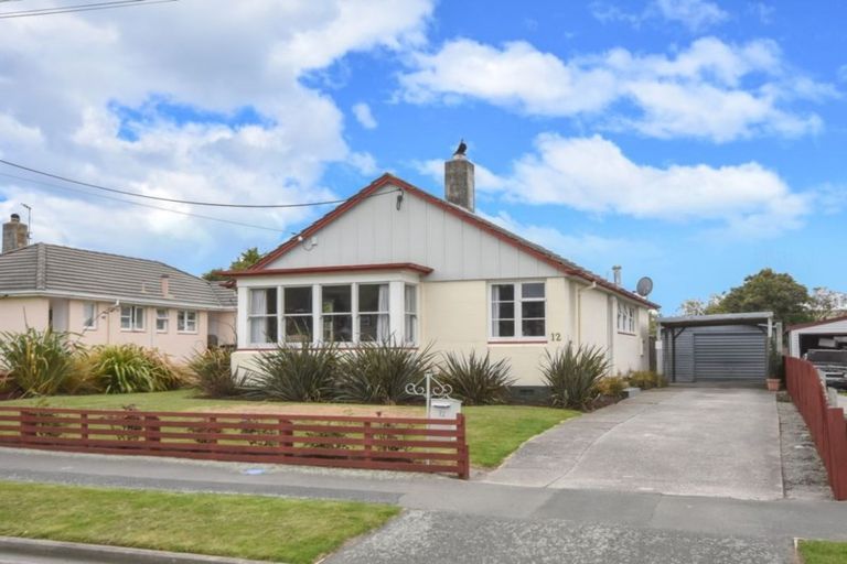 Photo of property in 12 Harlech Street, Oamaru North, Oamaru, 9400