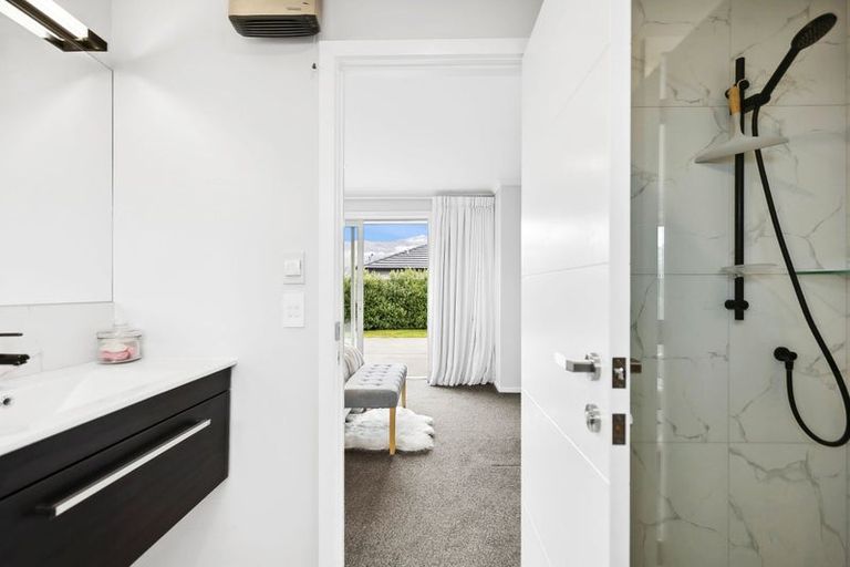 Photo of property in 9 Hosking Drive, Cromwell, 9310