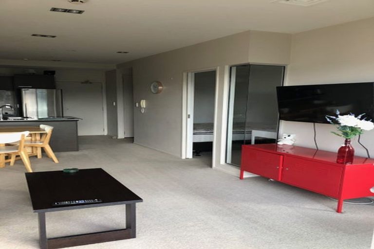 Photo of property in Shoal Haven Apartments, 112a/130 Anzac Street, Takapuna, Auckland, 0622