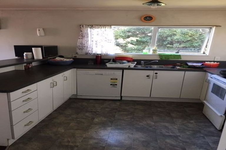 Photo of property in 2/21 Calluna Crescent, Totara Heights, Auckland, 2105