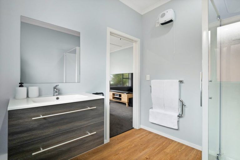 Photo of property in 18 Crest Street, Tainui, Dunedin, 9013