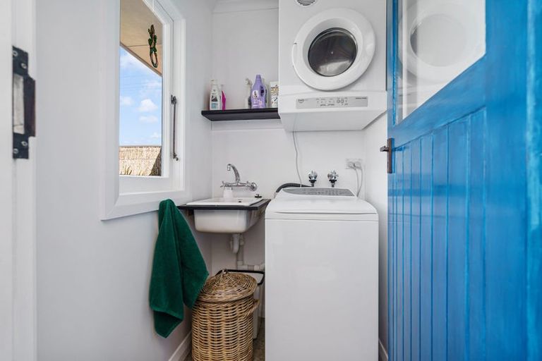 Photo of property in 43 Austin Road, Maunu, Whangarei, 0110