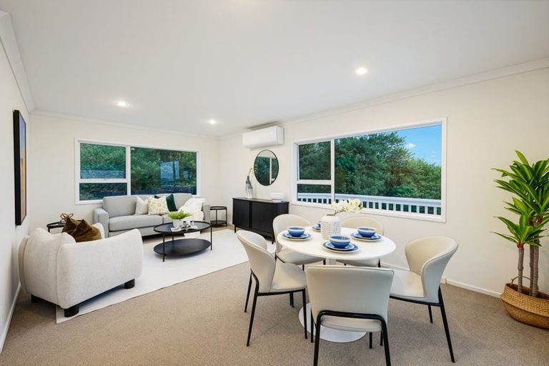 Photo of property in 281 Sturges Road, Henderson Valley, Auckland, 0612