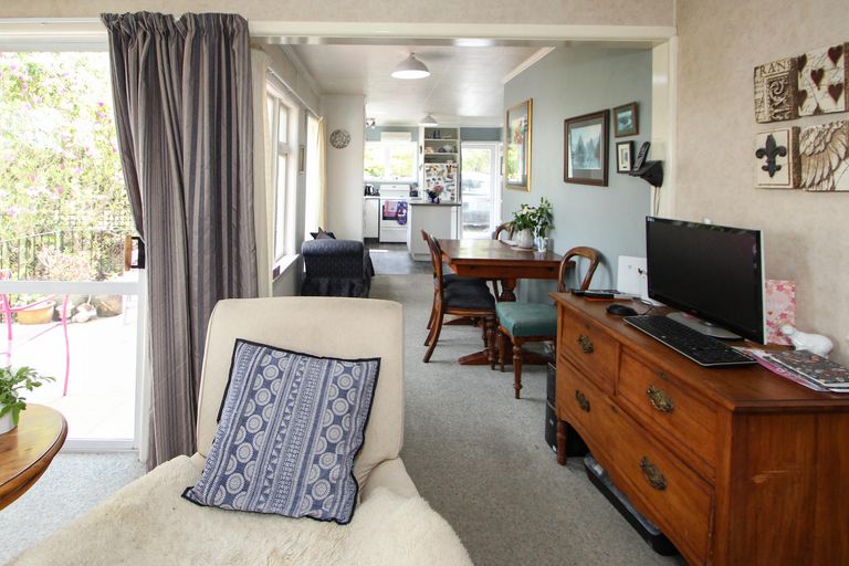 Photo of property in 2 Chess Street, Oamaru, 9400