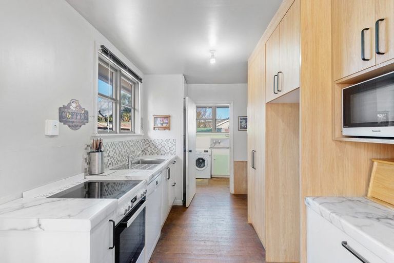 Photo of property in 43 Doon Street, Mosgiel, 9024