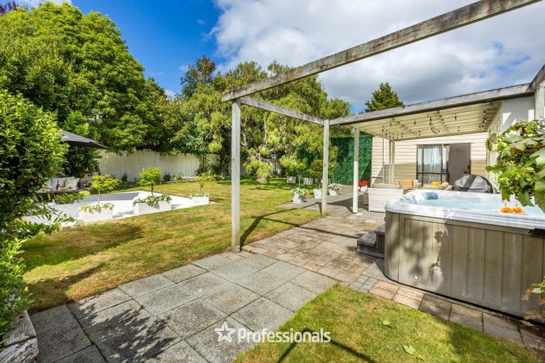 Photo of property in 13 Wood Street, Wallaceville, Upper Hutt, 5018