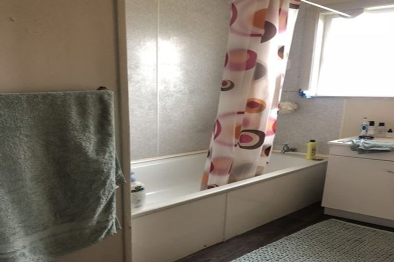 Photo of property in 3 Curzon Street, Onehunga, Auckland, 1061