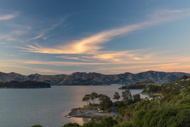 Photo of property in 39 Andersons Road, Charteris Bay, Lyttelton, 8971