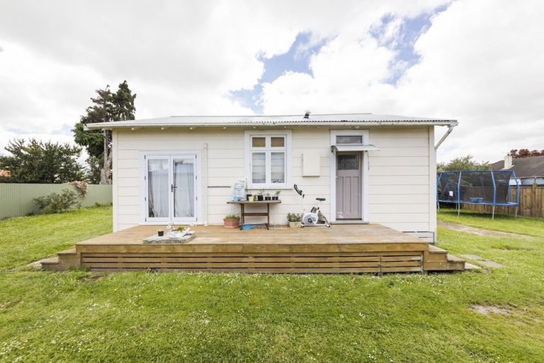 Photo of property in 1a Collins Crescent, Feilding, 4702