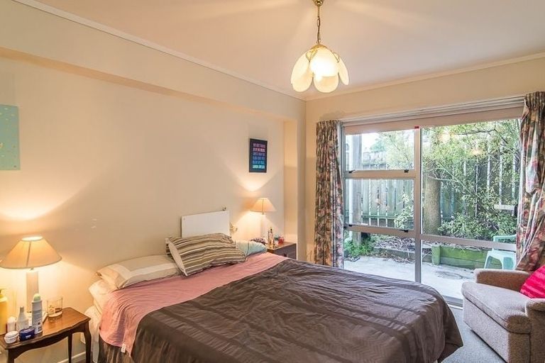 Photo of property in 101 Ruahine Street, Paraparaumu, 5032