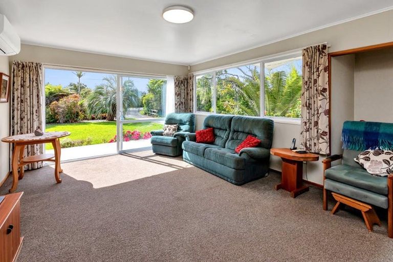 Photo of property in 725 One Tree Point Road, Ruakaka, Whangarei, 0171