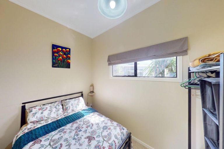 Photo of property in 46 Kent Avenue, Waitarere Beach, Levin, 5510