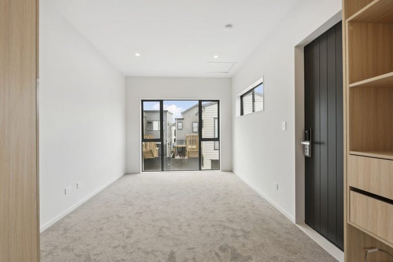 Photo of property in 52 Opoka Street, Papakura, 2110