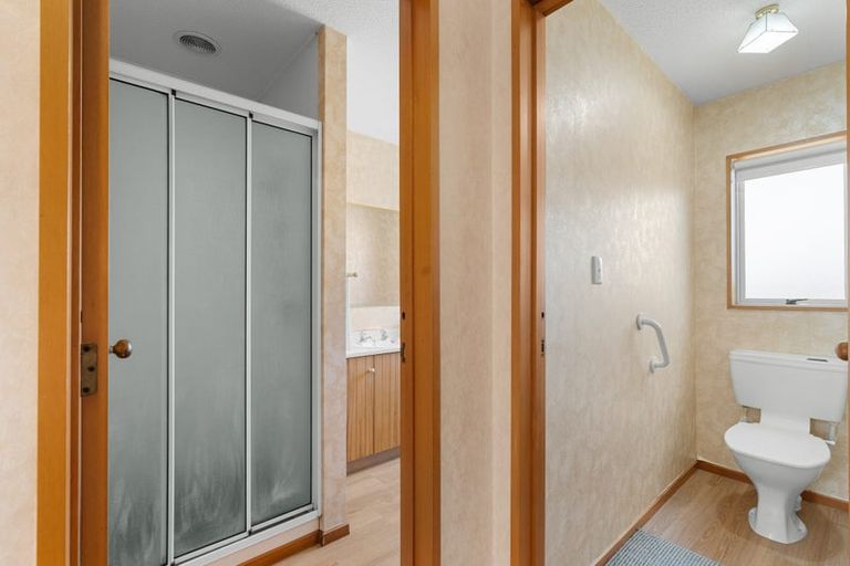 Photo of property in 144 Withells Road, Avonhead, Christchurch, 8042