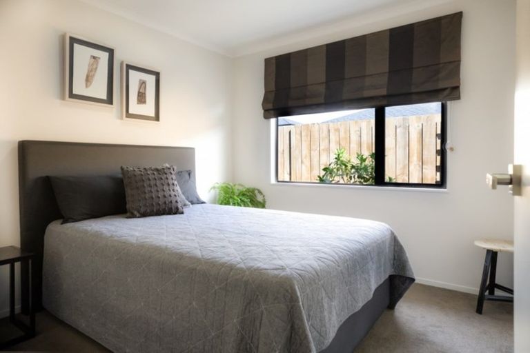 Photo of property in 19 Yatterina Avenue, Takanini, 2112