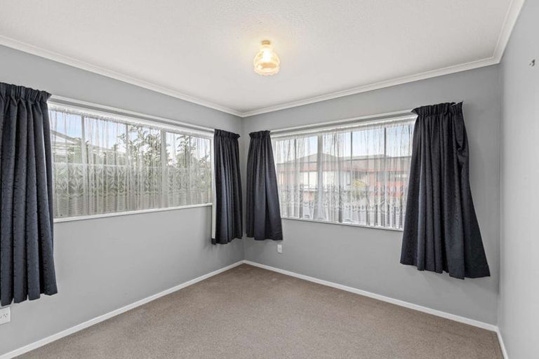 Photo of property in 7 Kaipara Court, Highbury, Palmerston North, 4412