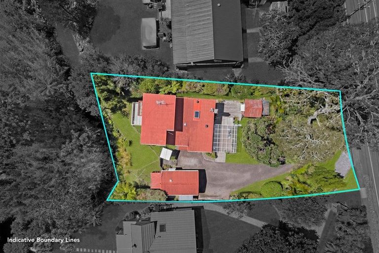 Photo of property in 883 Swanson Road, Swanson, Auckland, 0612