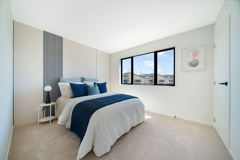 Photo of property in 15 Octans Road, Westgate, 0814