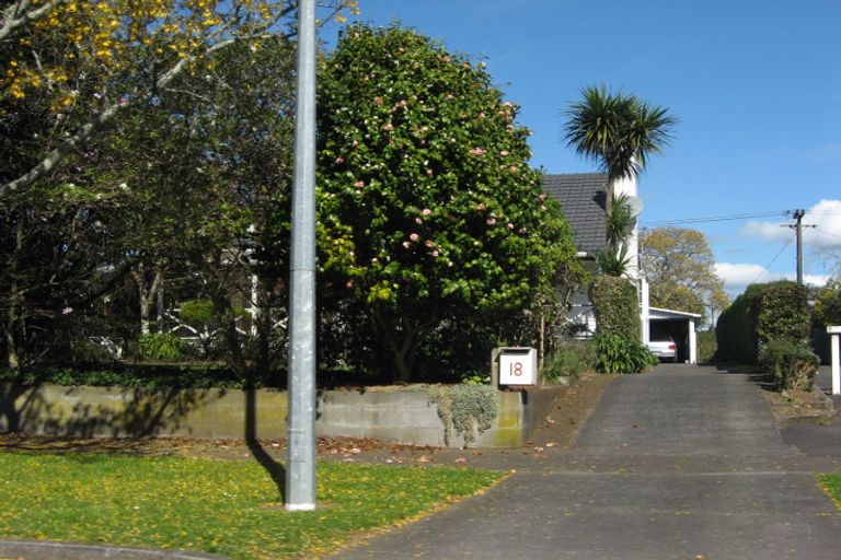Photo of property in 18 Kaimata Street, Brooklands, New Plymouth, 4310