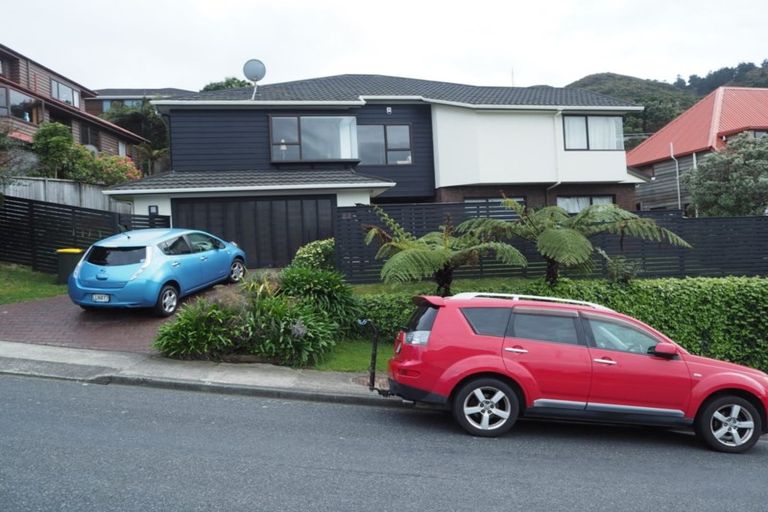 Photo of property in 22 Satara Crescent, Khandallah, Wellington, 6035