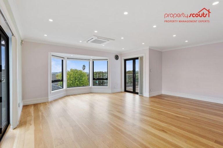 Photo of property in 64 Onetaunga Road, Chatswood, Auckland, 0626