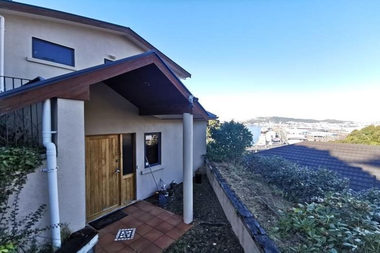 Photo of property in 102 Barnard Street, Wadestown, Wellington, 6012