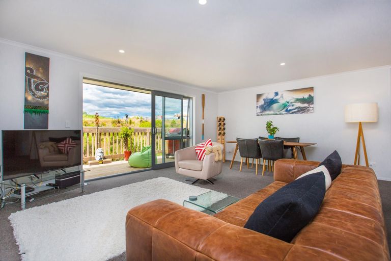 Photo of property in 7 Mahana Place, Raglan, 3225