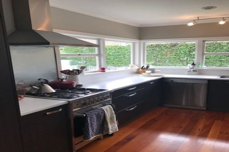 Photo of property in 19 Browns Avenue, Pakuranga, Auckland, 2010