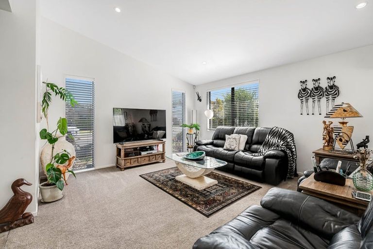Photo of property in 6 Trevally Place, Snells Beach, 0920