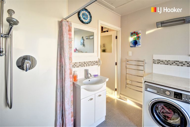 Photo of property in 3 Dryden Street, Mosgiel, 9024